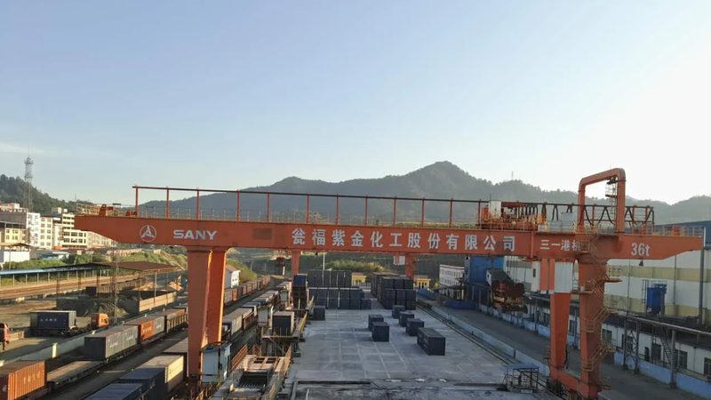 针对广州双梁起重机，维修保养公司应具备以下资质：